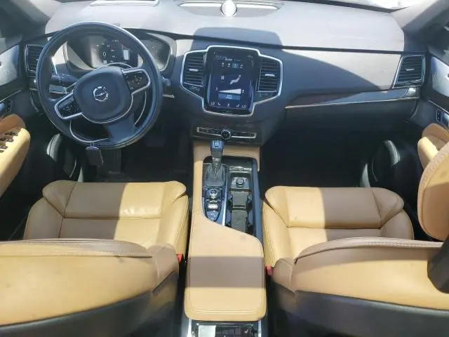2017 VOLVO XC90 T6  
