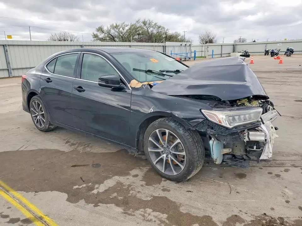 2018 ACURA TLX   