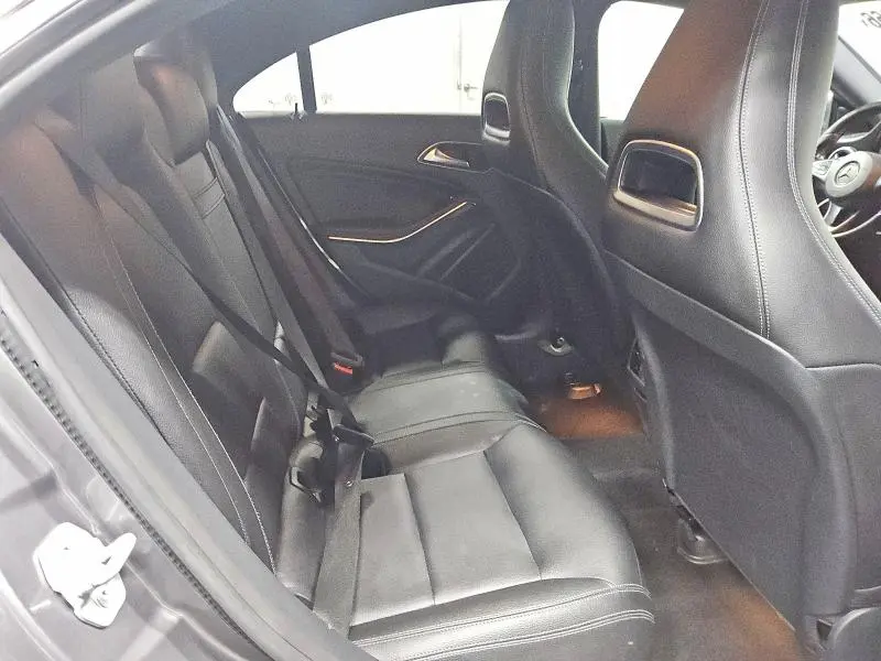 2018 MERCEDES-BENZ CLA 250 4MATIC  