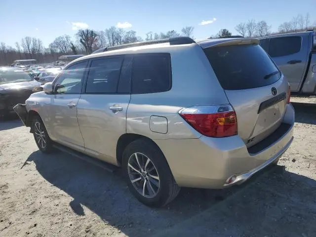2010 TOYOTA HIGHLANDER   