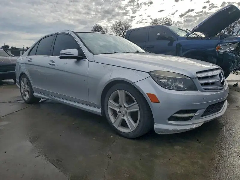 2011 MERCEDES-BENZ C 300  
