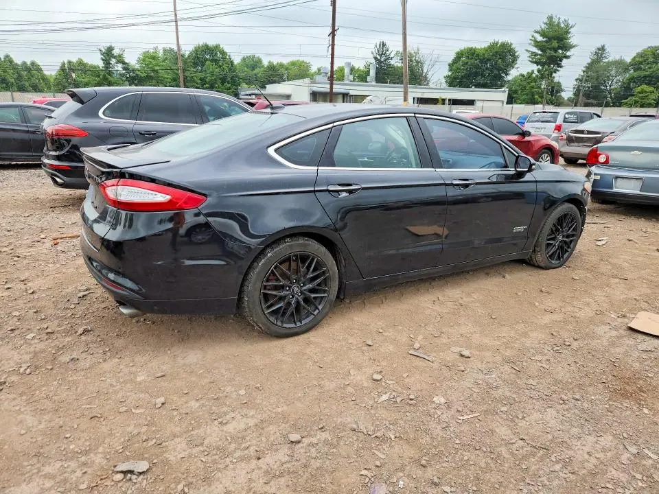 2016 FORD FUSION TITANIUM PHEV  