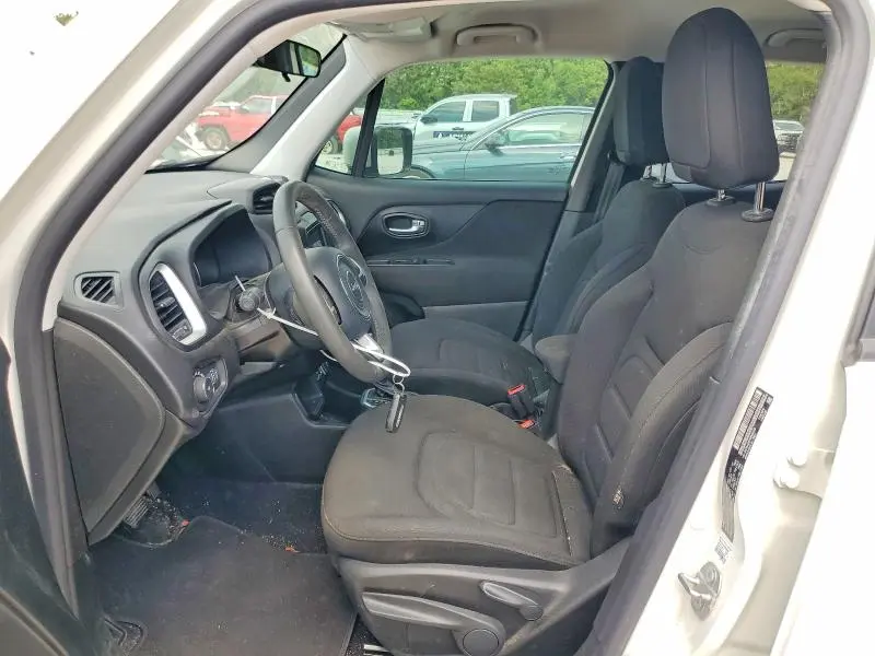 2021 JEEP RENEGADE LATITUDE  