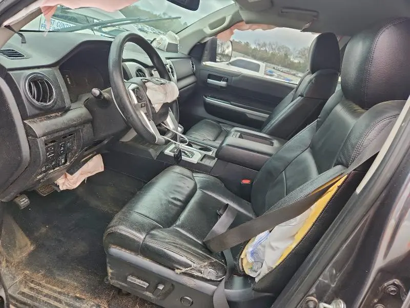 2021 TOYOTA TUNDRA CREWMAX SR5  