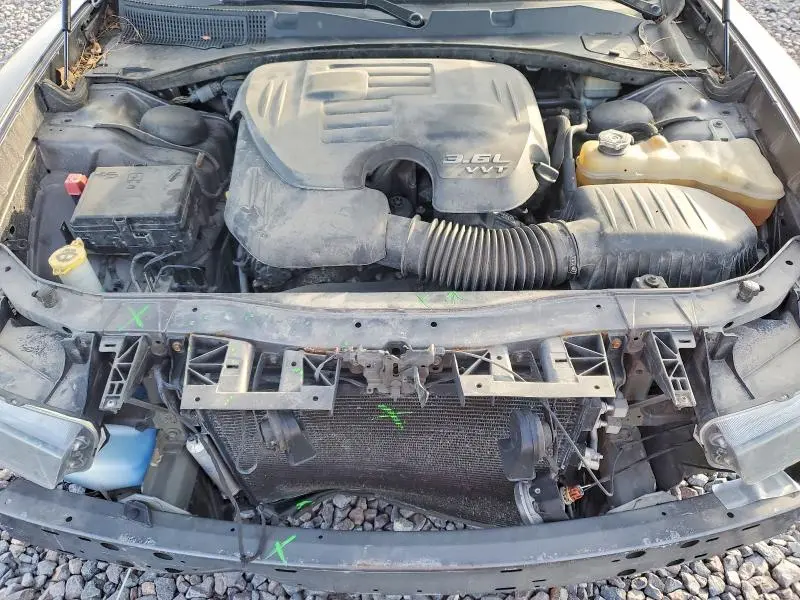 2014 DODGE CHARGER SXT  