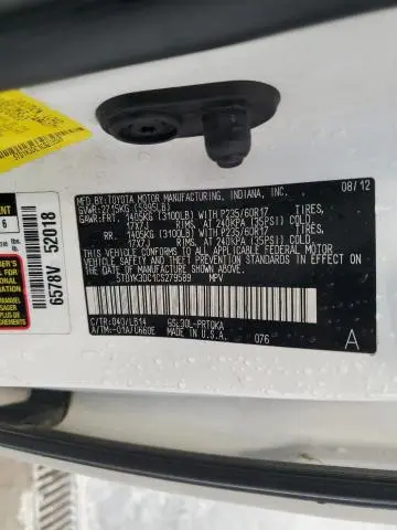 2012 TOYOTA SIENNA XLE  