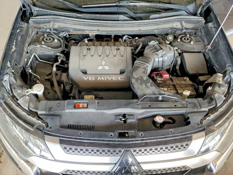 2019 MITSUBISHI OUTLANDER GT  