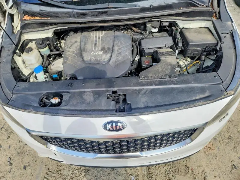 2016 KIA SEDONA L  