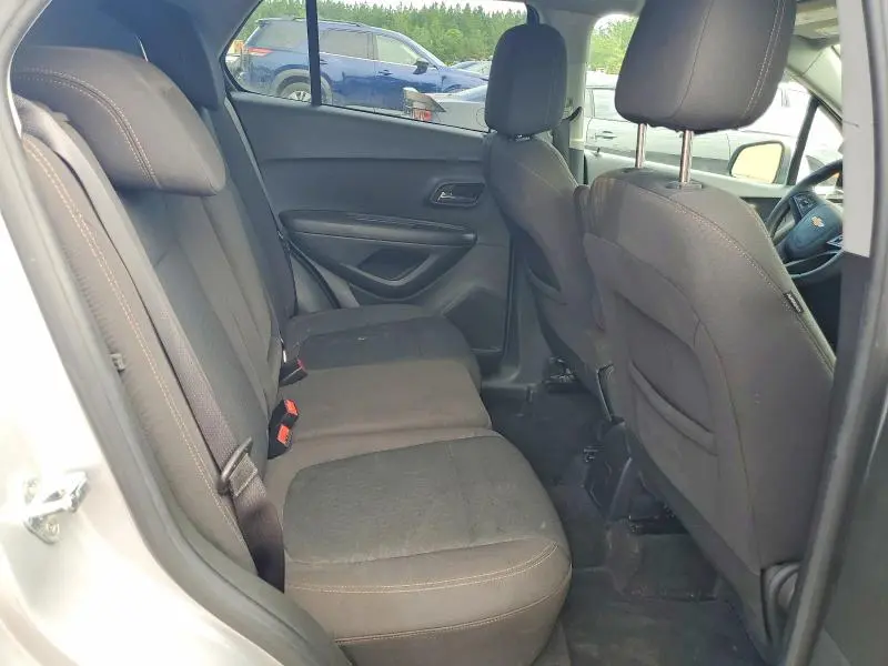 2022 CHEVROLET TRAX LS  