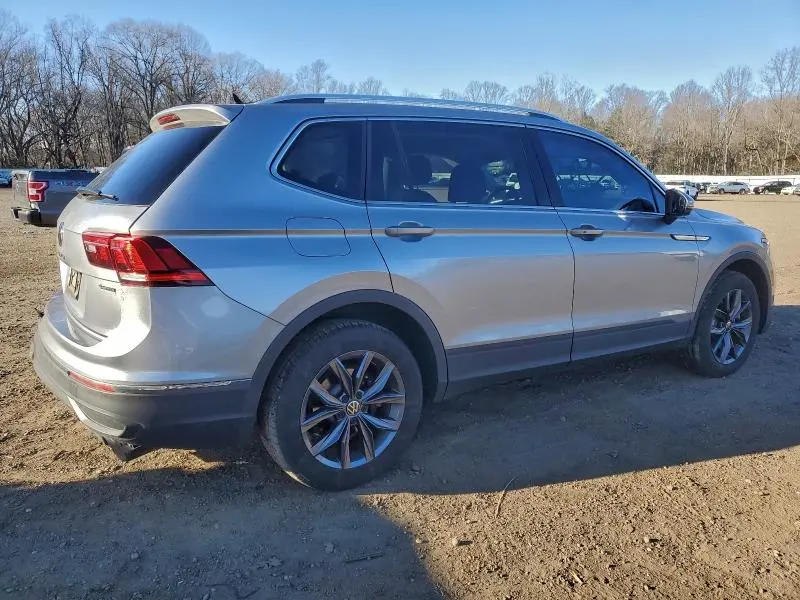 2023 VOLKSWAGEN TIGUAN SE  