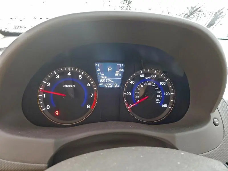 2014 HYUNDAI ACCENT GLS  