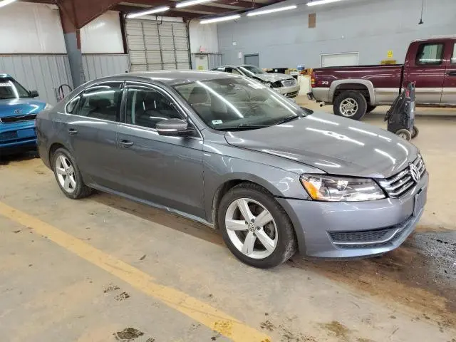 2014 VOLKSWAGEN PASSAT S  