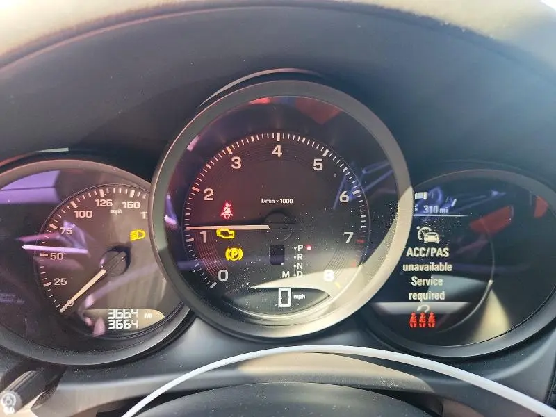 2026 PORSCHE MACAN BASE  
