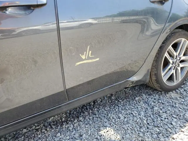 2019 KIA FORTE GT LINE  