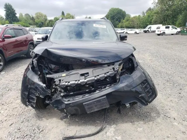 2023 LAND ROVER DISCOVERY S R-DYNAMIC  