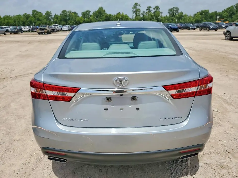 2015 TOYOTA AVALON LIMITED  