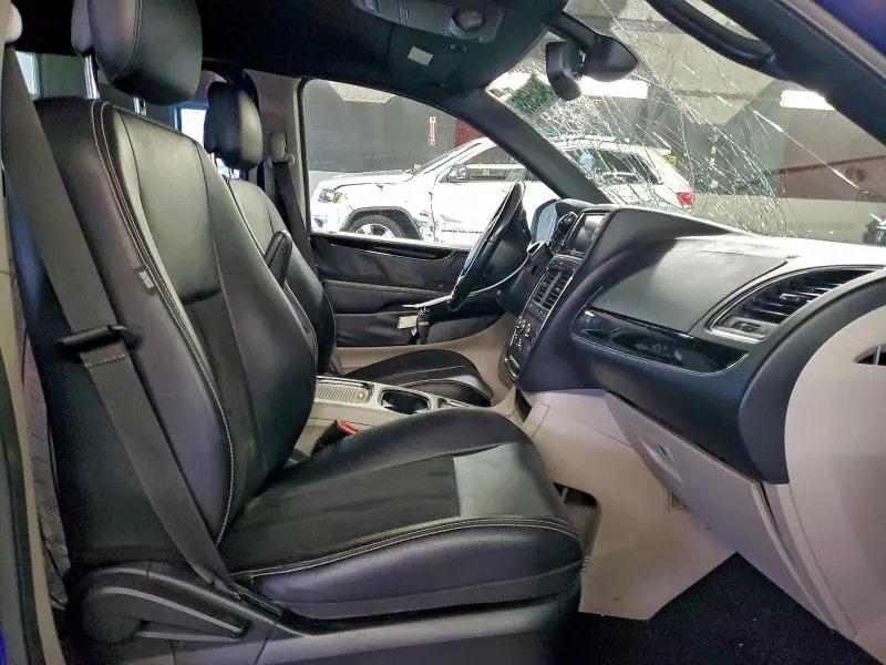 2020 DODGE GRAND CARAVAN SXT  