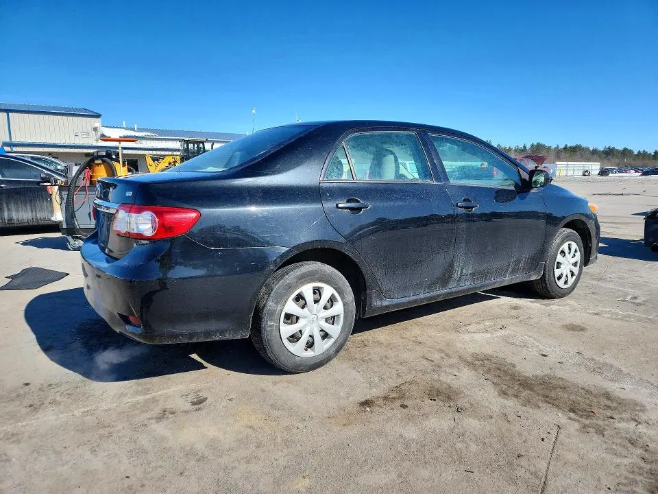 2011 TOYOTA COROLLA BASE  