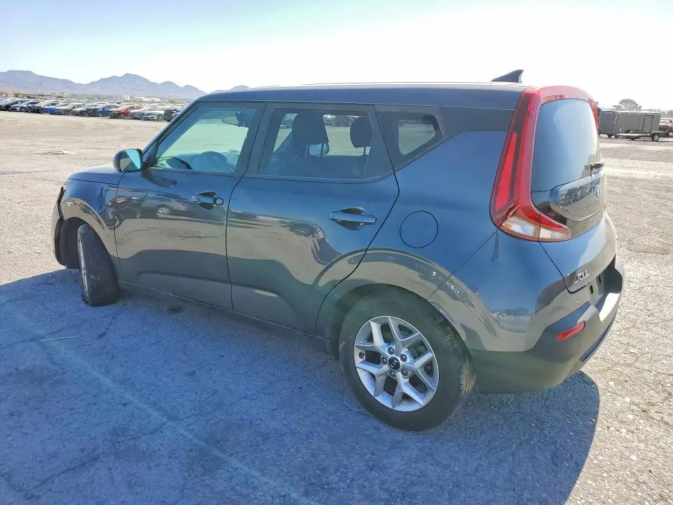 2021 KIA SOUL S  