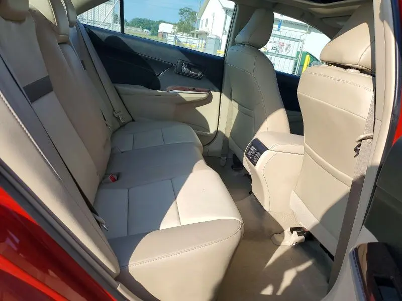 2013 TOYOTA CAMRY XLE  