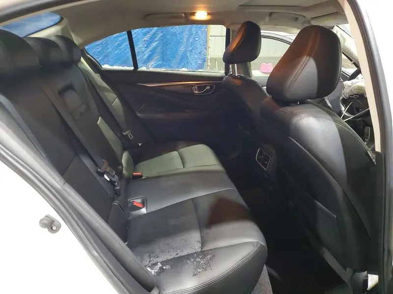 2018 INFINITI Q50 LUXE  