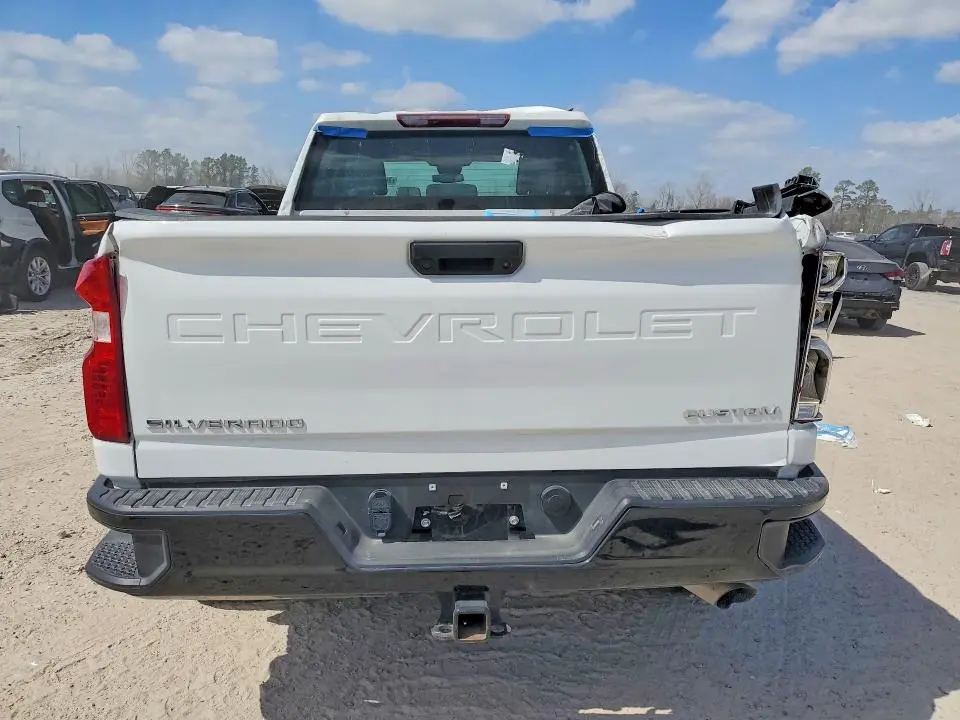 2025 CHEVROLET SILVERADO K2500 CUSTOM  