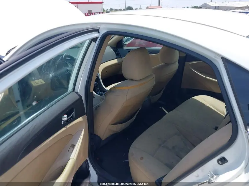 2011 HYUNDAI SONATA GLS