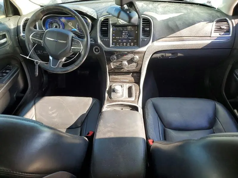 2015 CHRYSLER 300 LIMITED  