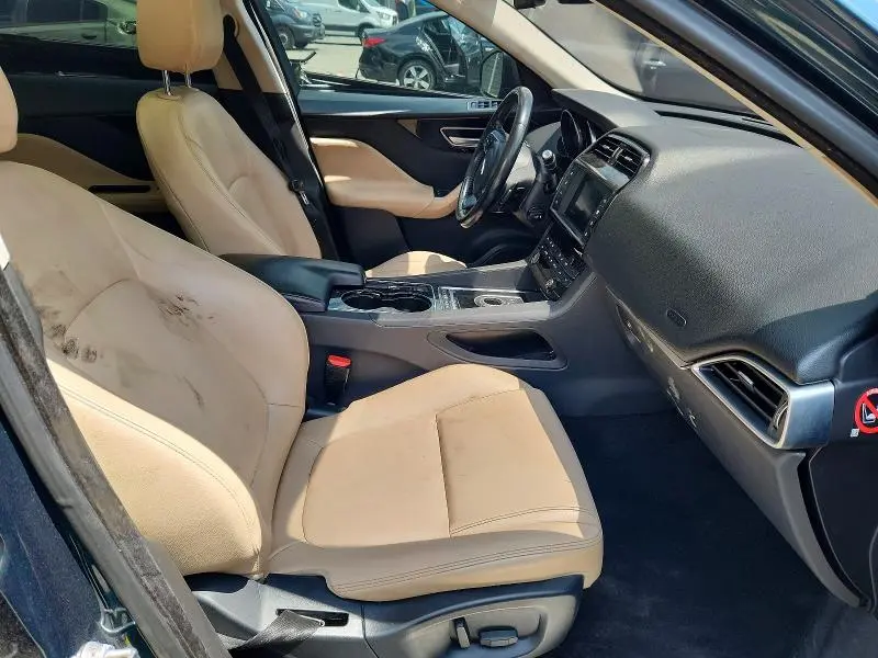 2017 JAGUAR F-PACE PREMIUM  