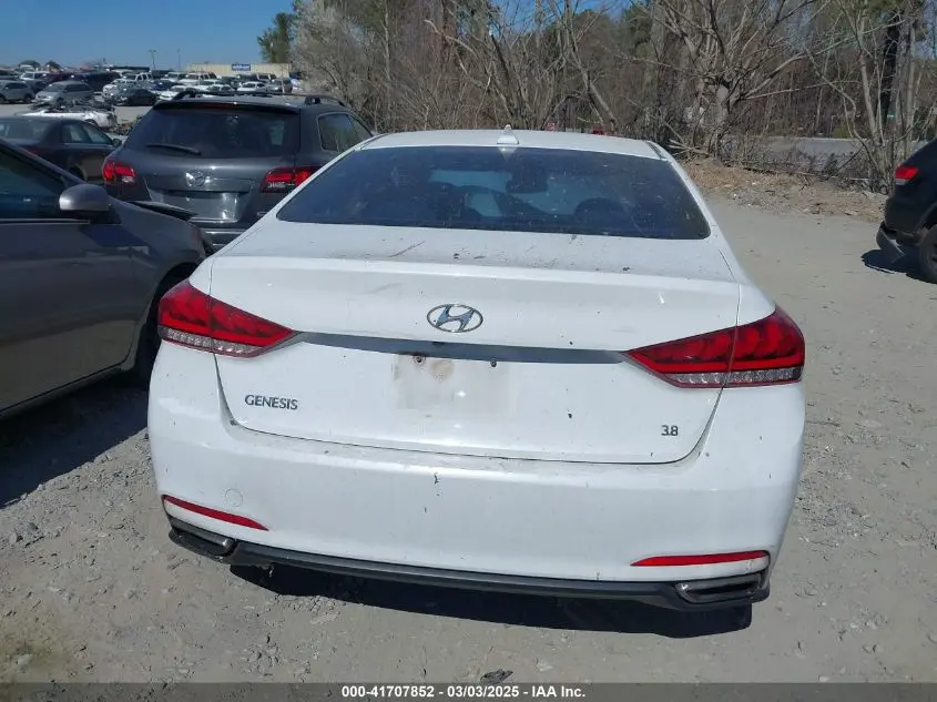 2015 HYUNDAI GENESIS 3.8