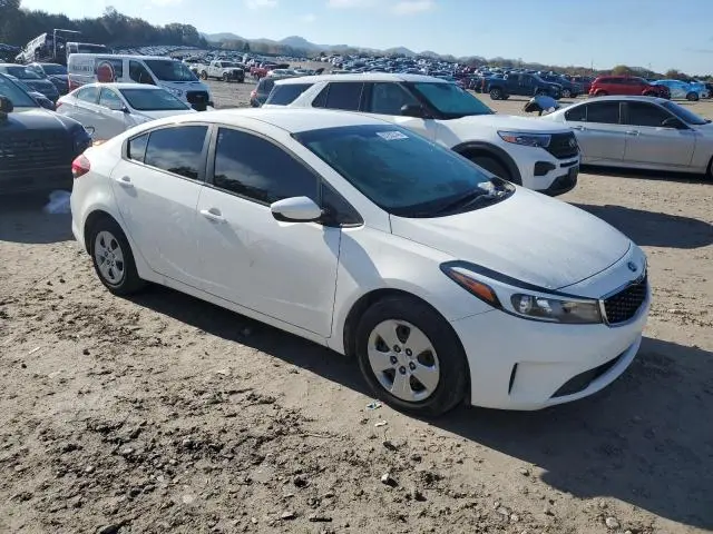 2018 KIA FORTE LX  