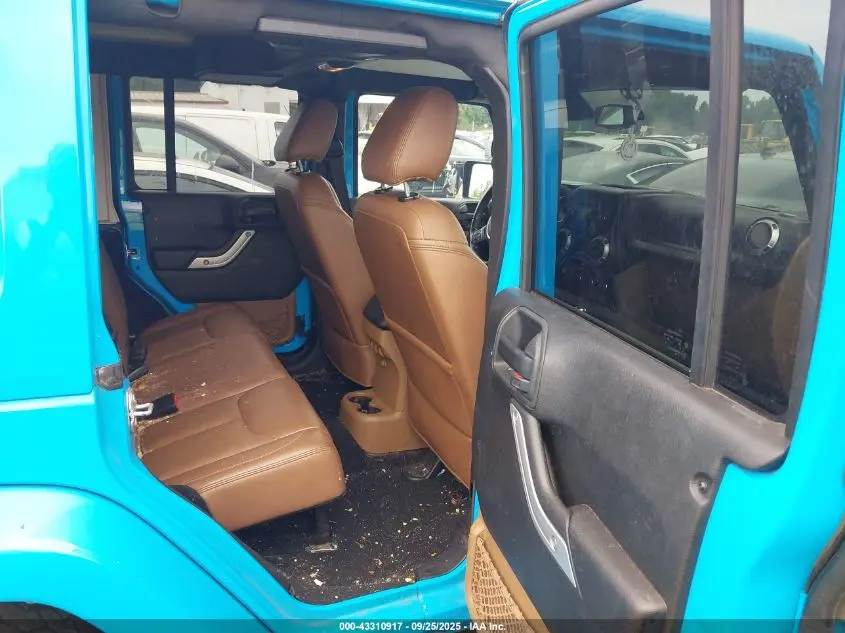 2017 JEEP WRANGLER UNLIMITED SAHARA 4X4