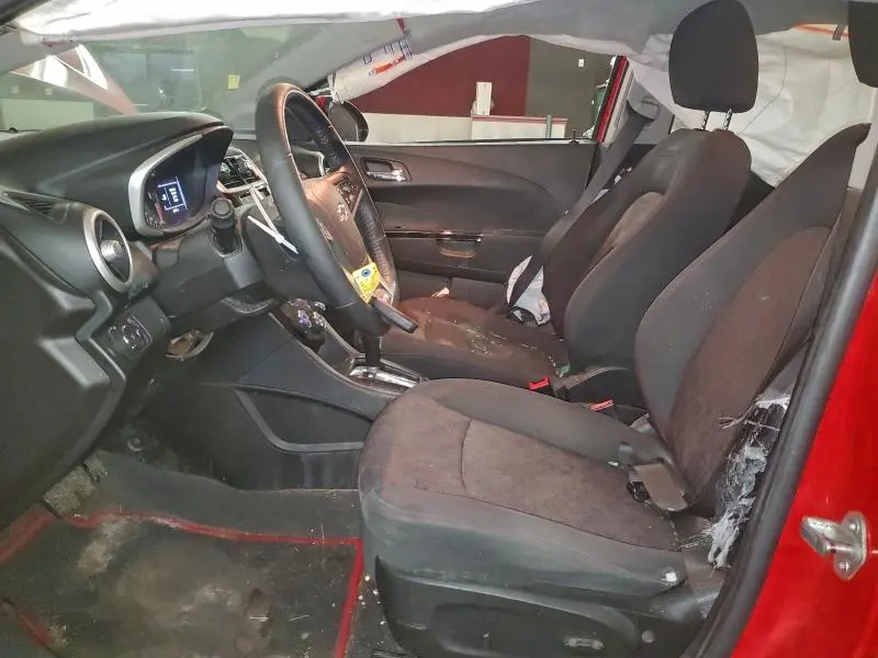 2019 CHEVROLET SONIC LT  