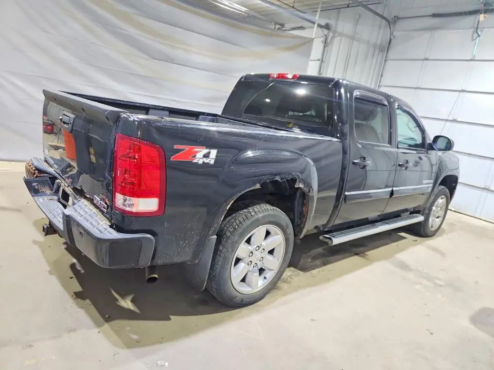 2013 GMC SIERRA K1500 SLT  
