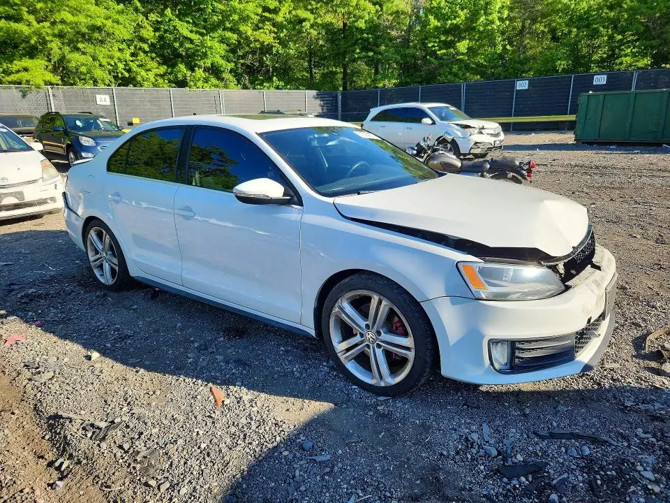 2015 VOLKSWAGEN JETTA GLI  
