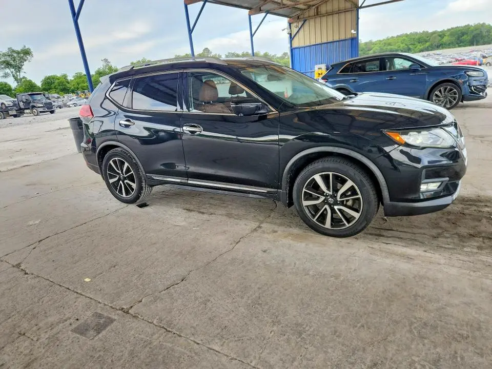 2018 NISSAN ROGUE SL  