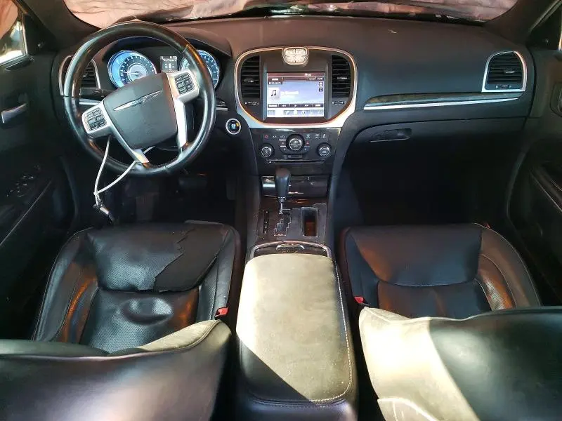 2011 CHRYSLER 300C   