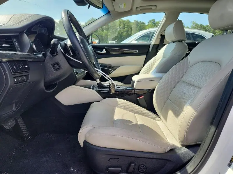 2019 KIA CADENZA LIMITED  