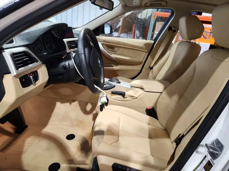 2016 BMW 320 I  