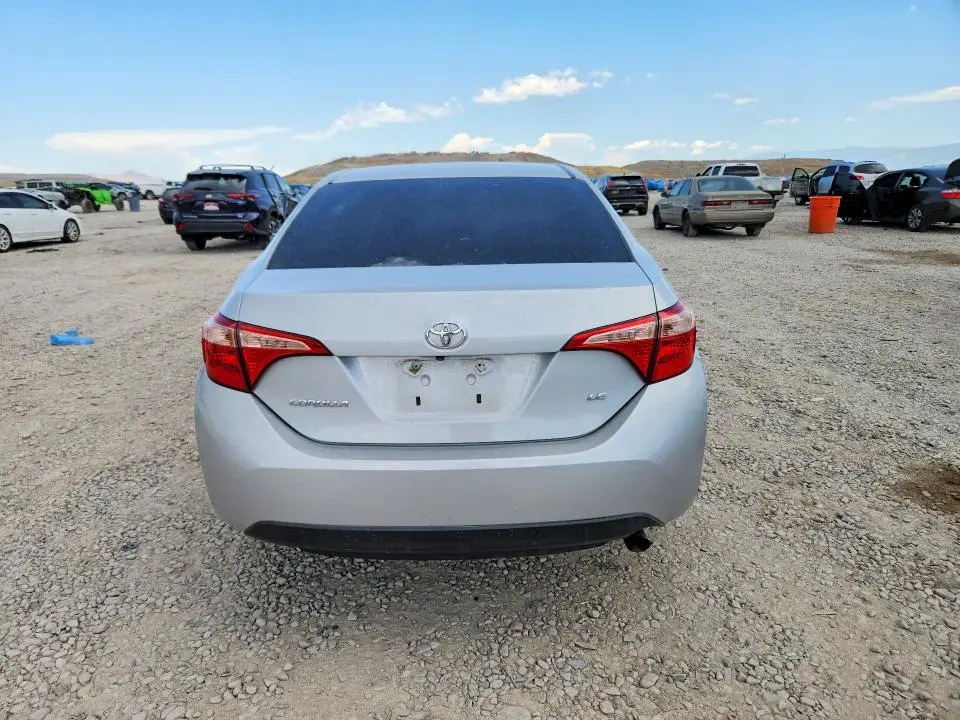 2017 TOYOTA COROLLA LE  