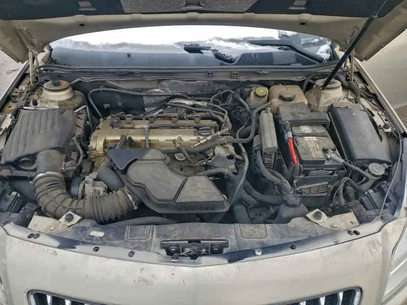 2011 BUICK REGAL CXL  