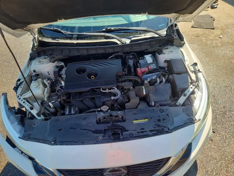 2019 NISSAN ALTIMA SR  