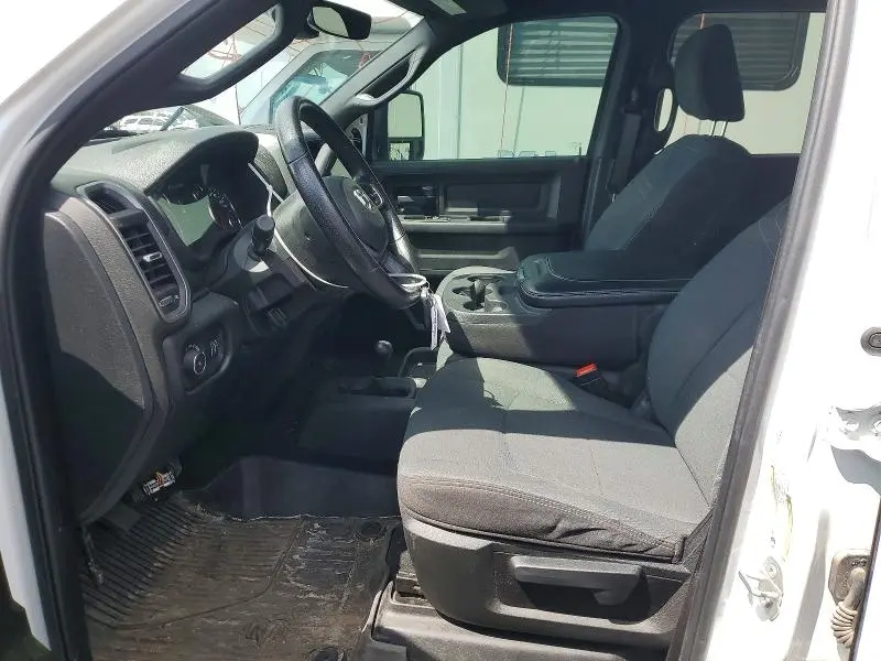 2023 RAM 3500 TRADESMAN  