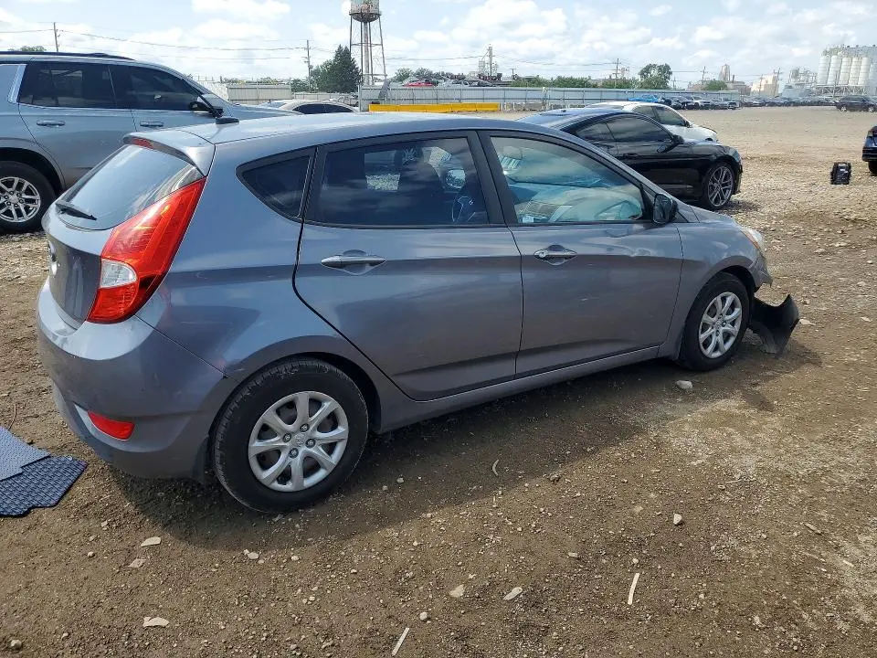 2014 HYUNDAI ACCENT GS  