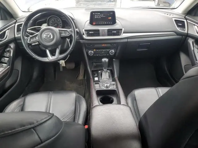 2017 MAZDA 3 TOURING  