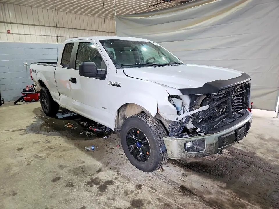 2016 FORD F150 SUPER CAB  