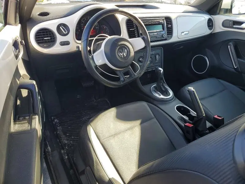 2012 VOLKSWAGEN BEETLE   