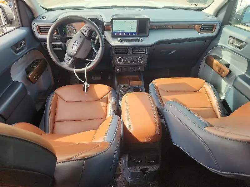 2023 FORD MAVERICK XL  