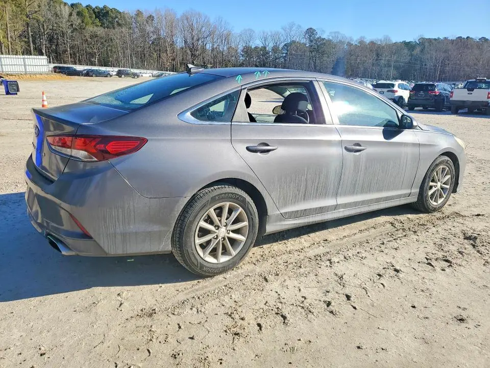 2018 HYUNDAI SONATA SE  