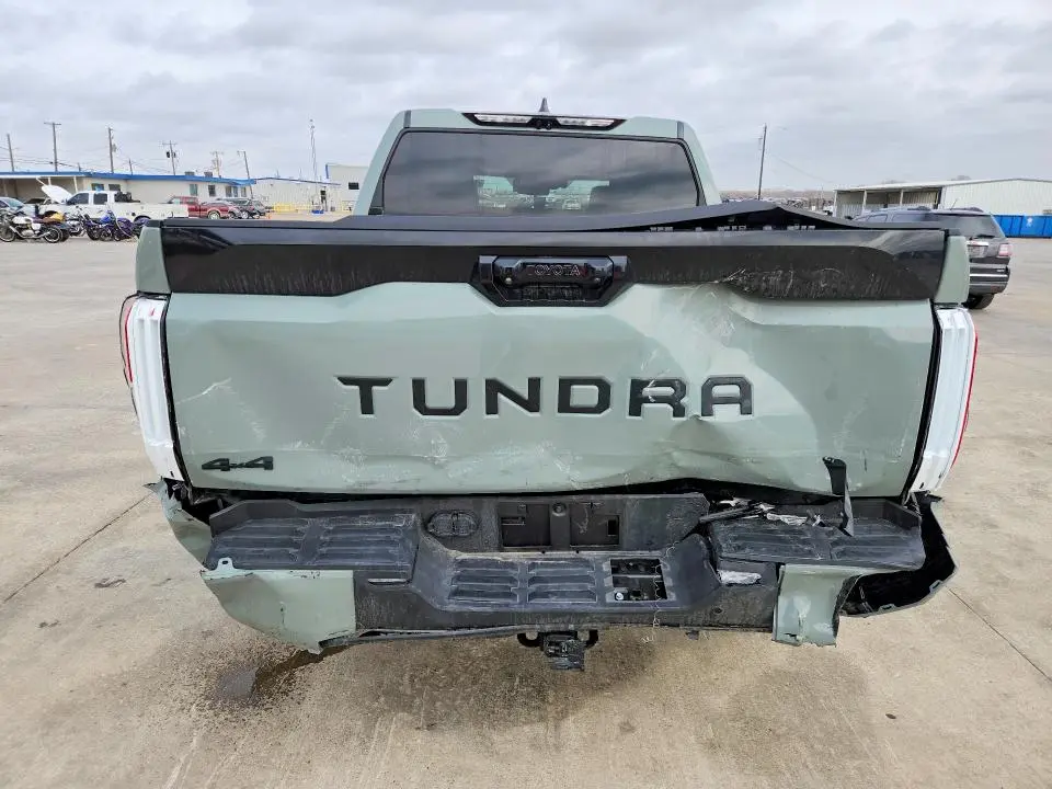 2025 TOYOTA TUNDRA   